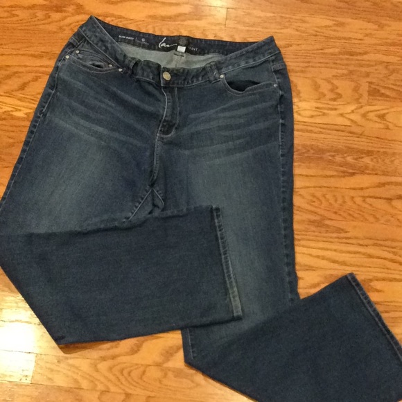 Just Perfect! Lane Bryant Slim Boot Jeans - Picture 2 of 5